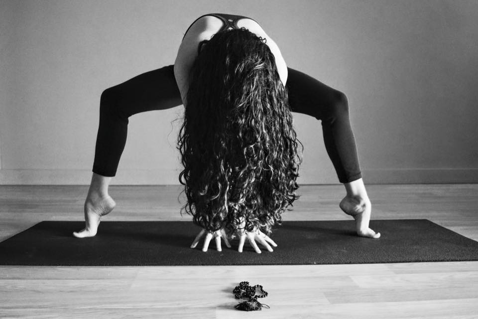 83,000+ Woman Yoga Pictures